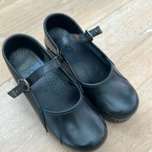 Dansko Mary Jane in black size 36/6W for sale